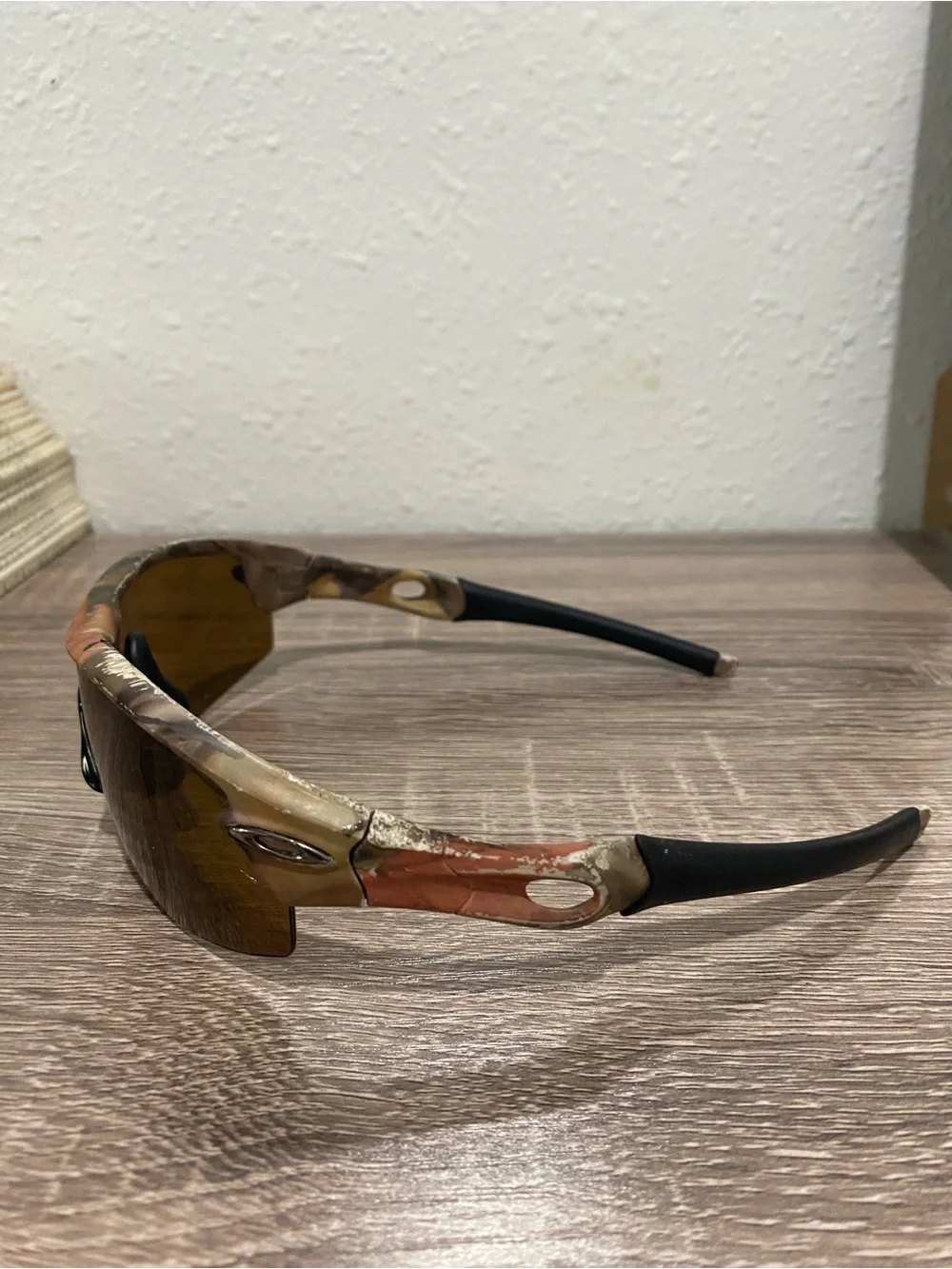 Oakley Radar Pitch (King’s Woodland Camo edition)